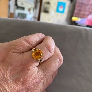 10k yellow gold Topaz ring, vintage